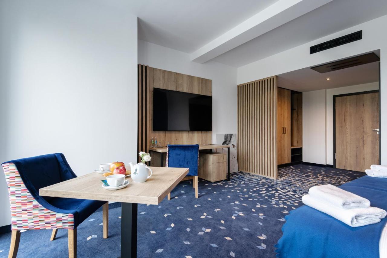 Ilkus Hotel & Restaurant Krze エクステリア 写真
