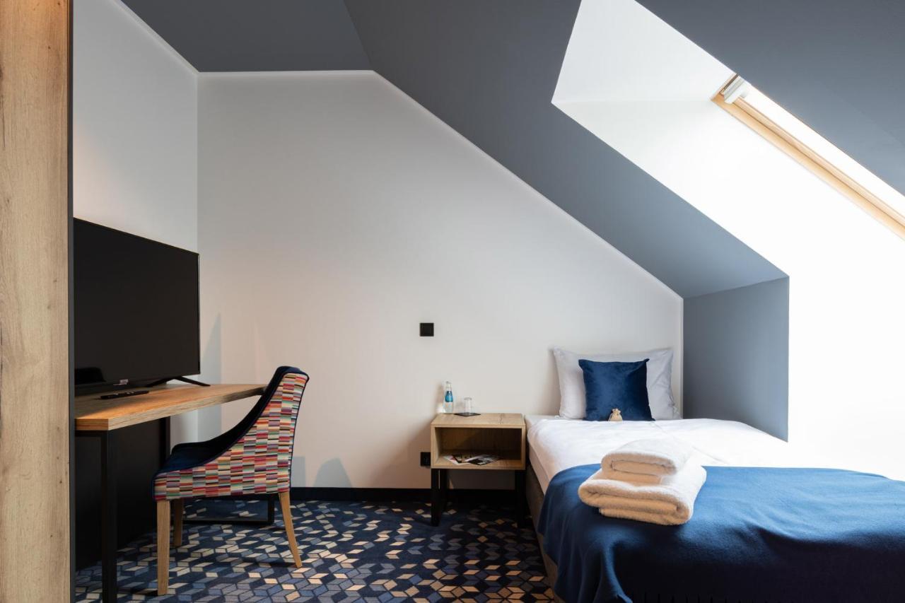Ilkus Hotel & Restaurant Krze エクステリア 写真